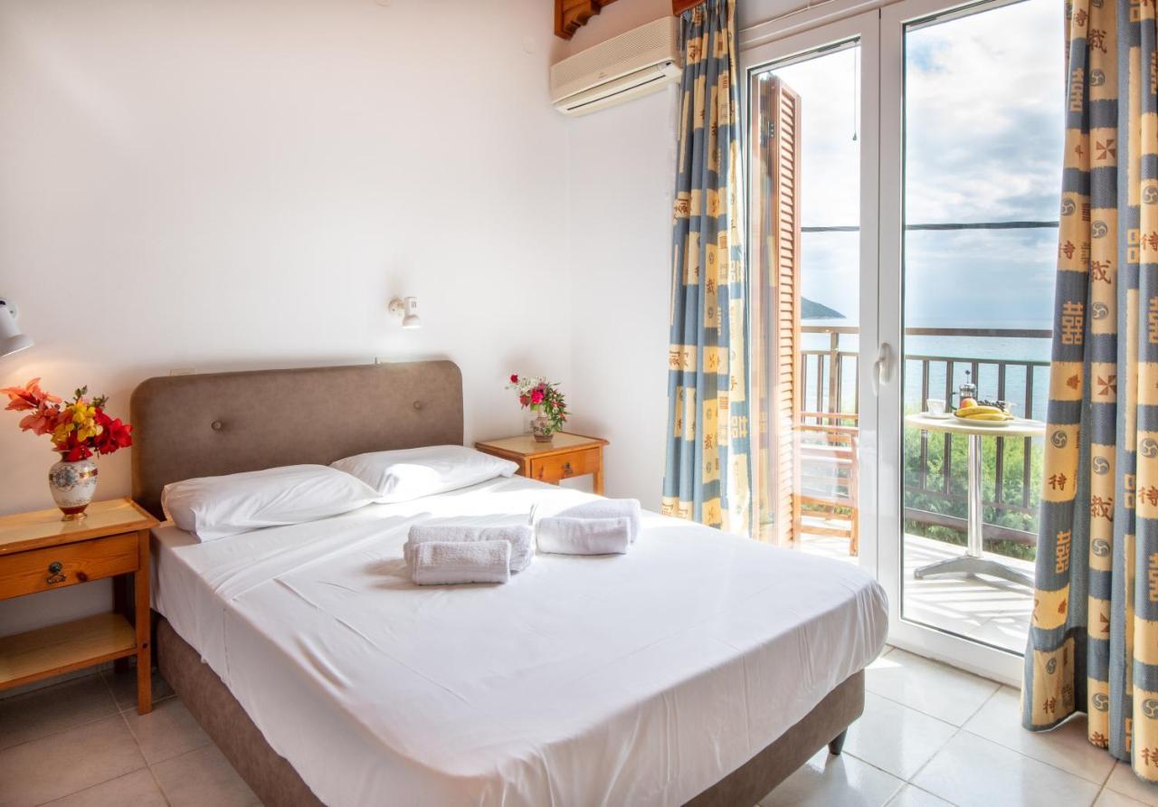 Hotel Korakakis Beach Finikounta Buitenkant foto