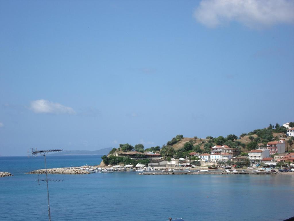 Hotel Korakakis Beach Finikounta Kamer foto